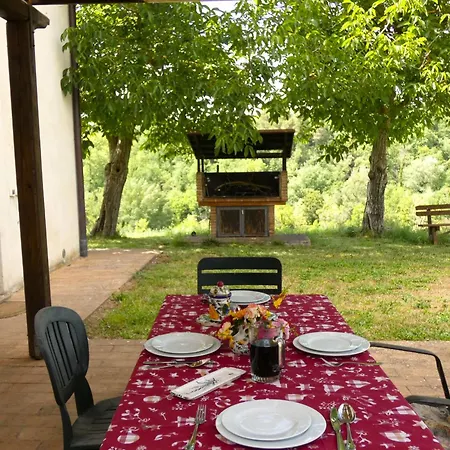 度假居 Scappo In Umbria, La Cantinetta Fiaiola