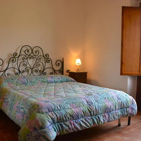 Scappo In Umbria, La Cantinetta *