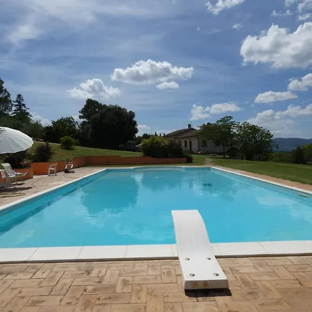 Scappo In Umbria, La Cantinetta * Fiaiola