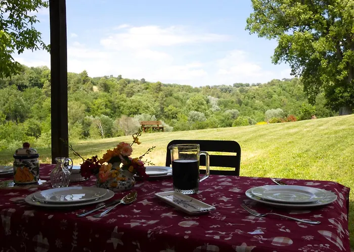 Scappo In Umbria, La Cantinetta